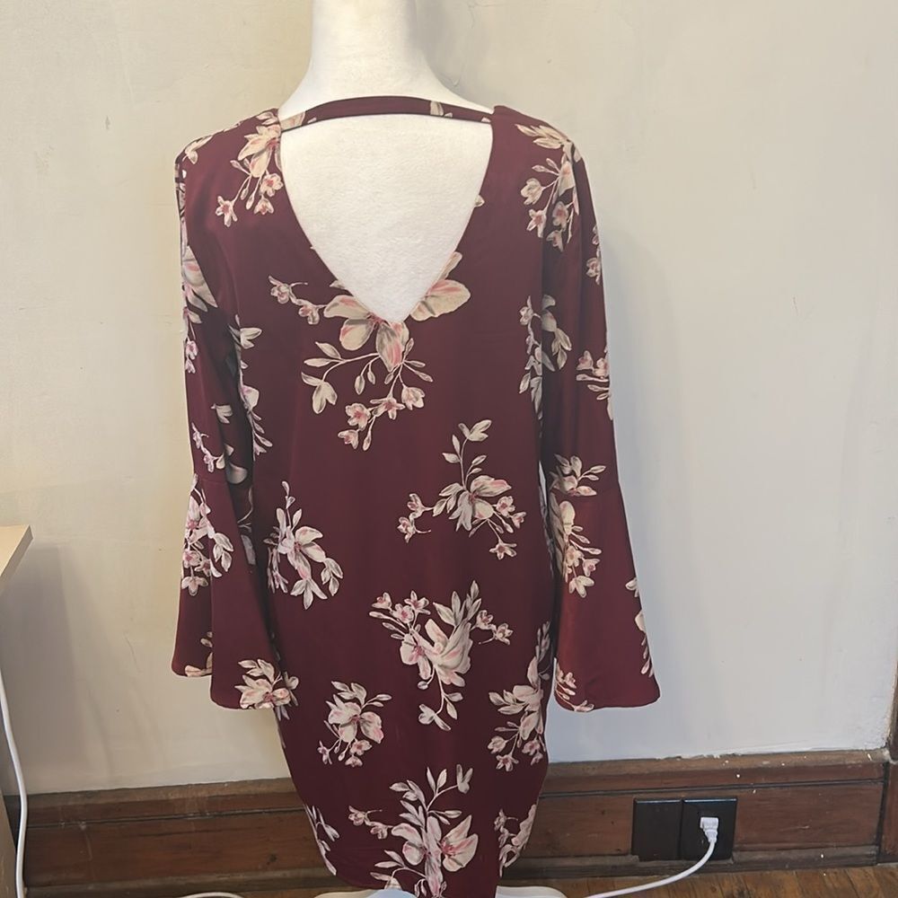 Collective Concepts Floral V-Neck Dress - Burgundy and Pink Size M New - Picture 7 of 10